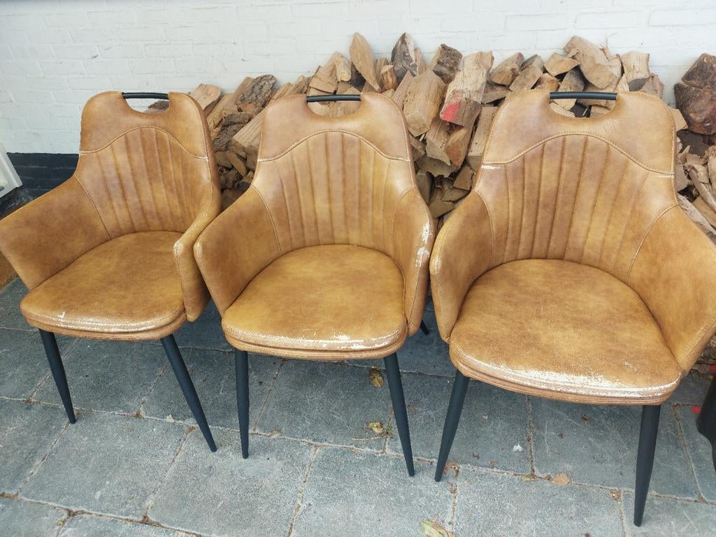 Opknappertjes, 3 bruine eetkamerstoelen met metalen poten, Huis en Inrichting, Stoelen, Ophalen, Gebruikt, Stof, Drie