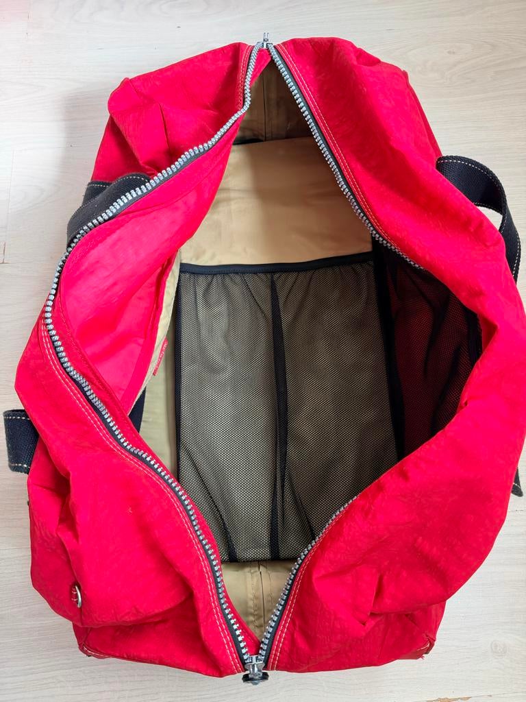 Rode Kipling koffer, Ophalen, 20 tot 30 cm, Minder dan 40 cm, Zo goed als nieuw