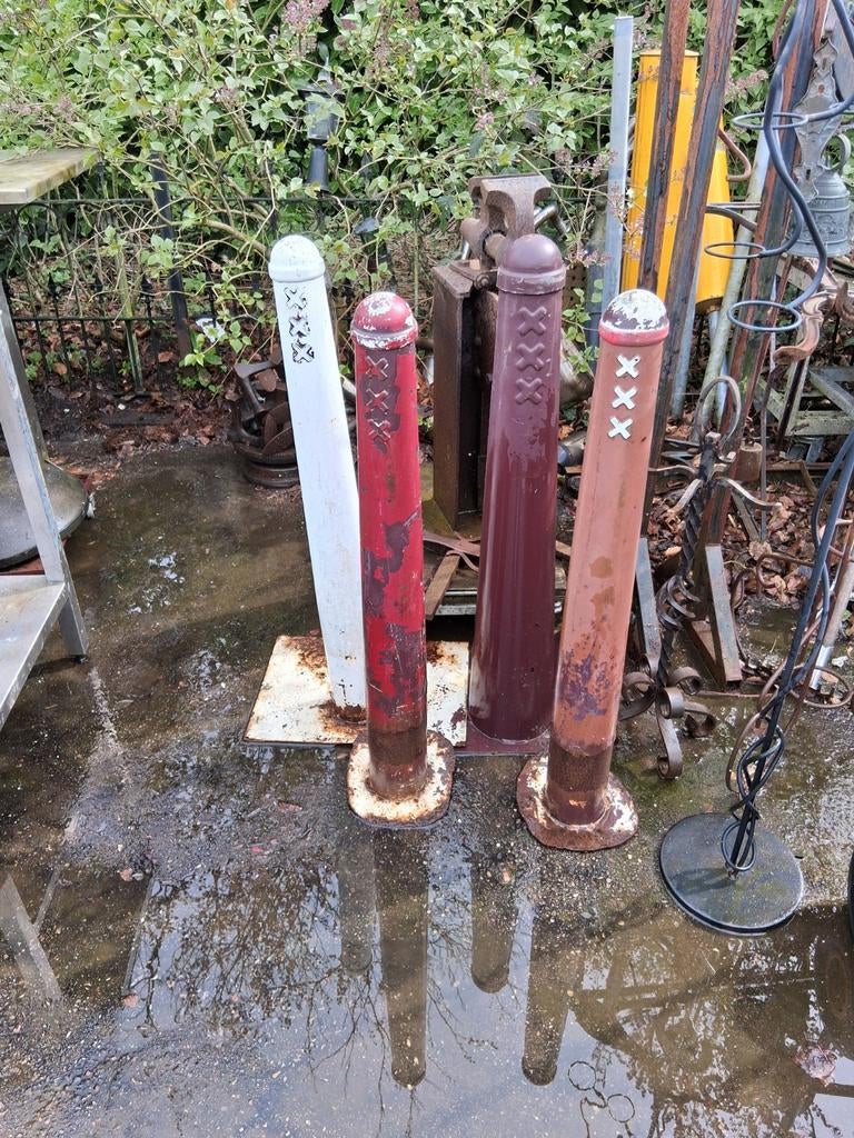 Amsterdammertjes, Ophalen