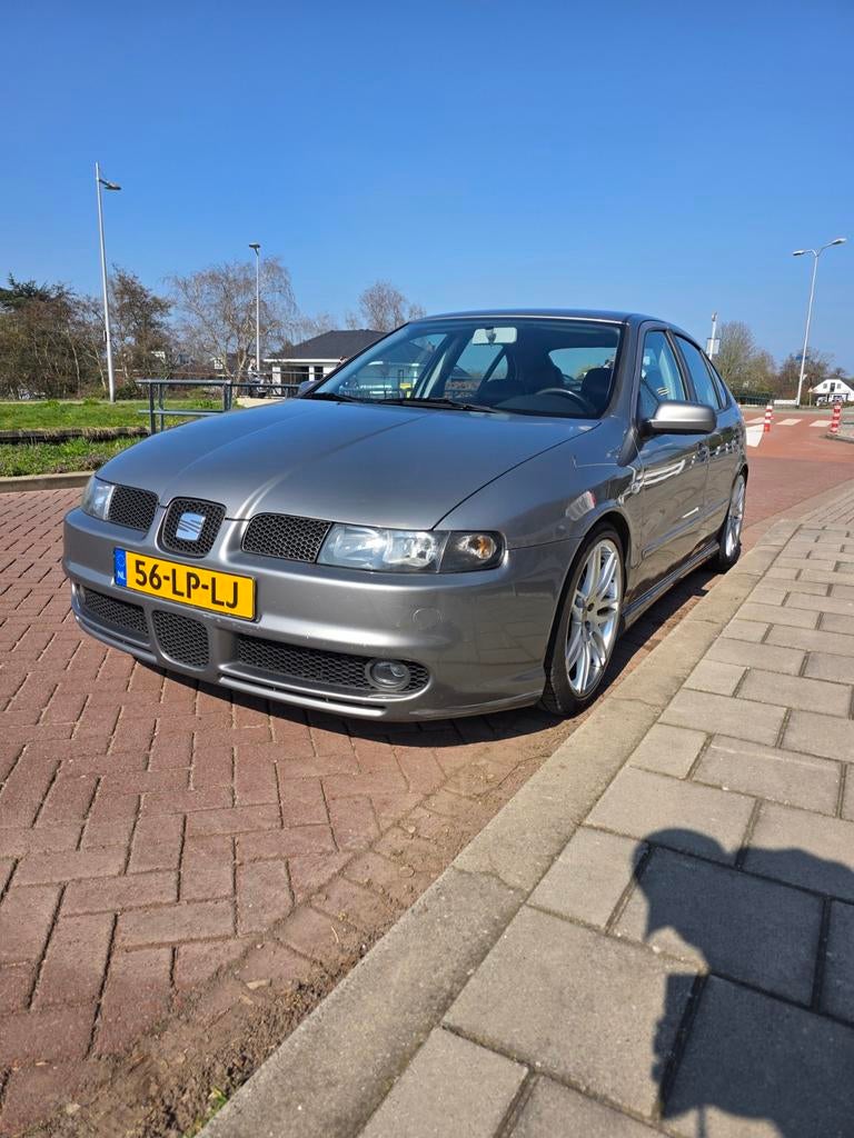 Seat leon topsport 1.8 20vt 220pk stage 1, Voorwielaandrijving, Zwart, 4 cilinders, Leon