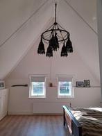 Handgemaakte grote Afrikaanse hanglamp, Huis en Inrichting, Lampen | Hanglampen, Ophalen, Zo goed als nieuw, Afrikaans, Metaal