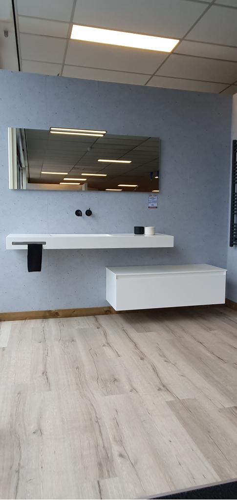 Showroom Sanibell Eviva Badmeubelset 160CM, Huis en Inrichting, Badkamer | Badkamermeubels, Niet ingevuld, Overige typen, Niet ingevuld