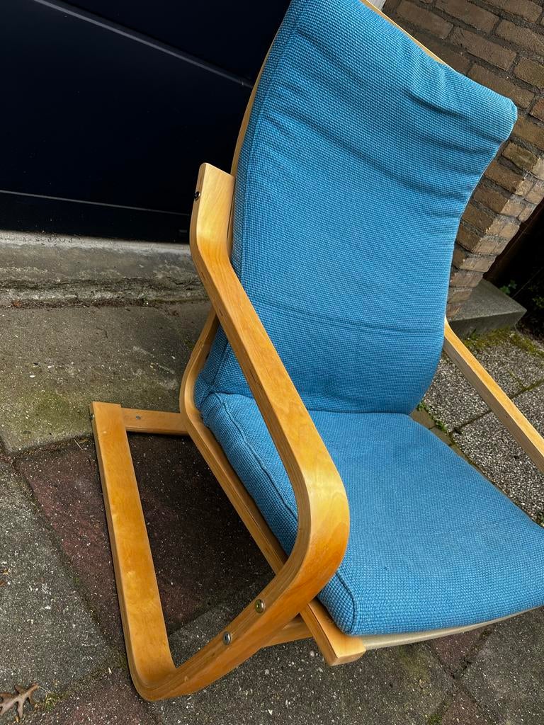 Ikea Poäng stoel met blauwe kussens, Ophalen, Gebruikt, Blauw, Eén