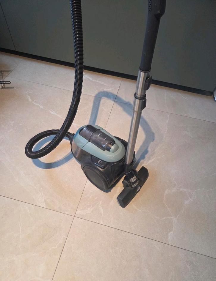 AEG clean 6000 stofzuiger, Witgoed en Apparatuur, Stofzuigers, Ophalen of Verzenden
