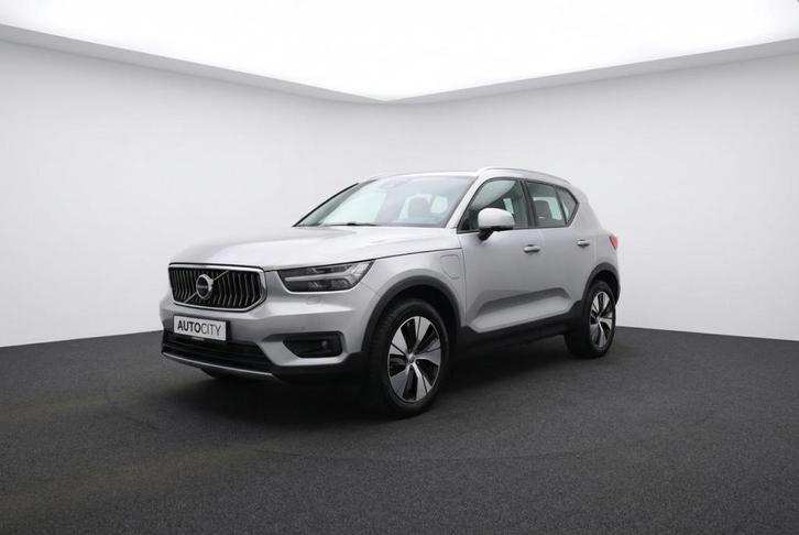 Volvo XC40 T5 262pk Core Recharge Plug-In Hybrid (bj 2022), Auto's, Volvo, Bedrijf, Te koop, XC40, ABS, Achteruitrijcamera, Airbags