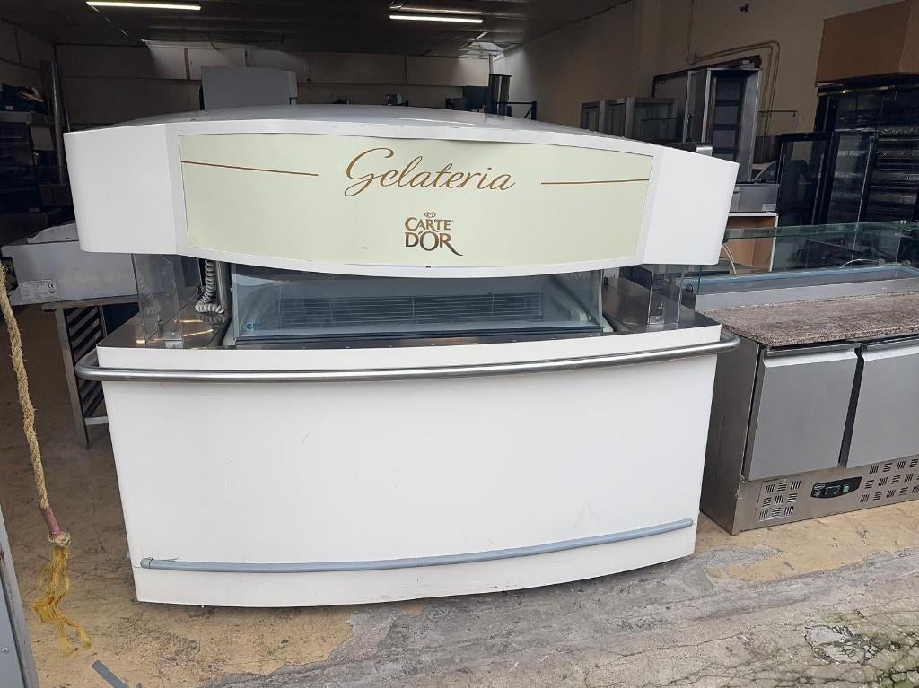 ijsmachine, Ophalen of Verzenden, Gebruikt, Zelfvriezend