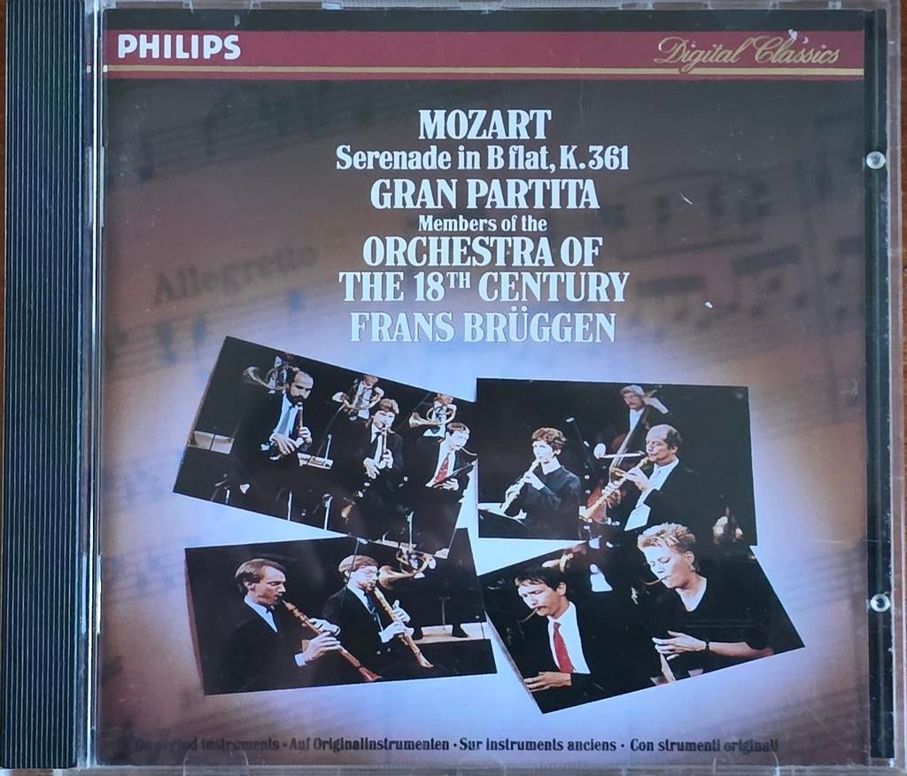 Mozart - Serenade in B flat, Gran Partita - Frans Brüggen, Cd's en Dvd's, Cd's | Klassiek, Ophalen of Verzenden, Classicisme, Zo goed als nieuw