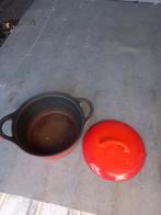 Rode gietijzeren braadpan met deksel, Huis en Inrichting, Keuken | Potten en Pannen, Ophalen of Verzenden, Gebruikt, Gietijzer