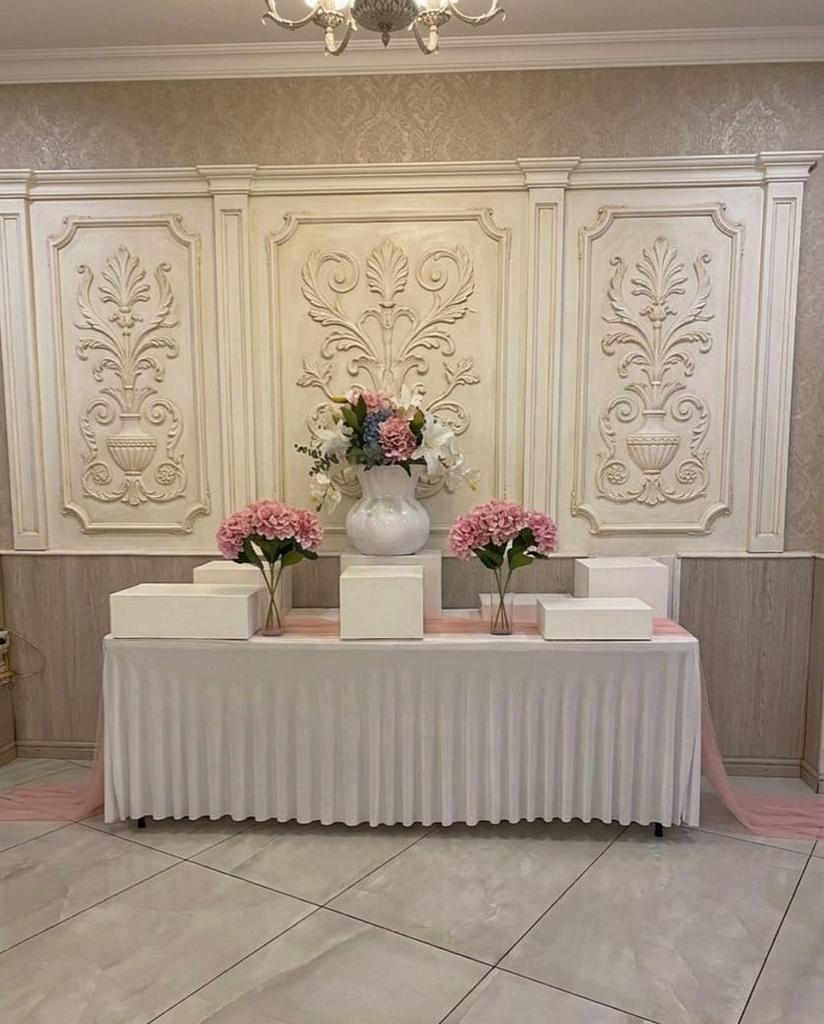 Buffet tafel + Verhogers TEHUUR, Huis en Inrichting, Ophalen of Verzenden, Zo goed als nieuw, 75 cm of meer, 60 cm of meer