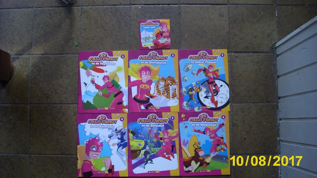 De hele serie mega mindy deel 1 tot en met 6 +cd, Verzenden, Zo goed als nieuw, Fictie algemeen