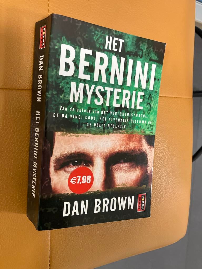 Het Bernini Mysterie - Dan Brown, Ophalen of Verzenden, Zo goed als nieuw, Amerika