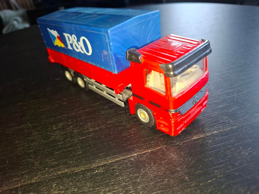 Siku Mercedes-Benz Actros MP1 Bakwagen P&O, Overige merken, Gebruikt, 1:50 of kleiner, Ophalen of Verzenden