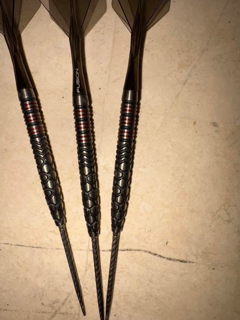 Winmau fornax 23 gram, Ophalen of Verzenden, Zo goed als nieuw, Pijlen