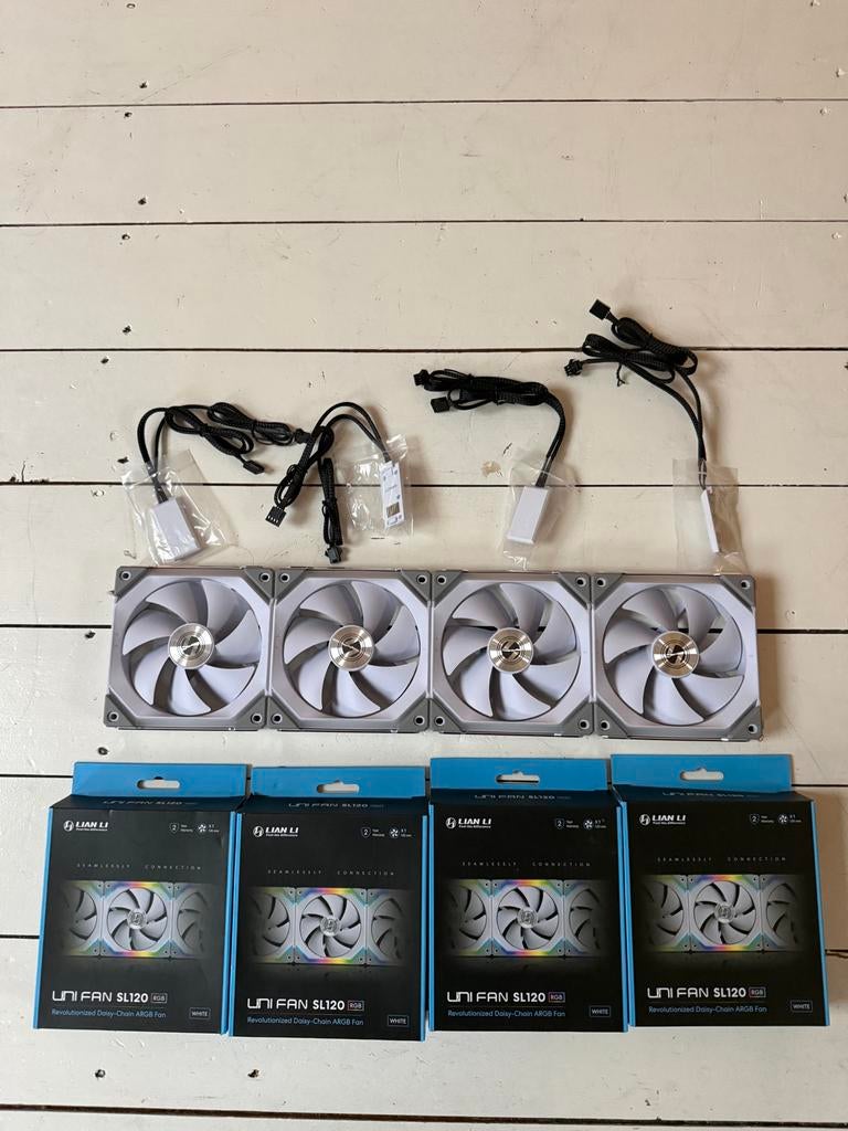 Lian Li SL120 RGB Fans - Nieuw in doos!, Computers en Software, Ophalen of Verzenden, Nieuw, Luchtkoeling