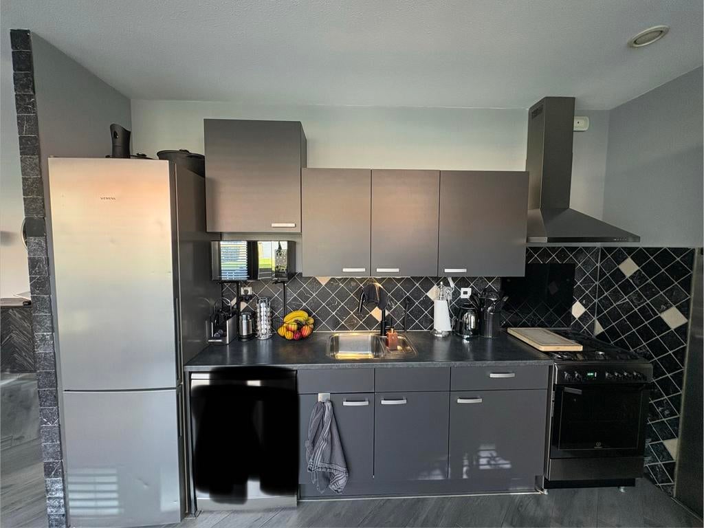 Nette keuken (VANAF 23 MEI) incl apparatuur, Ophalen, Gebruikt, Grijs, Enkelwandige keuken