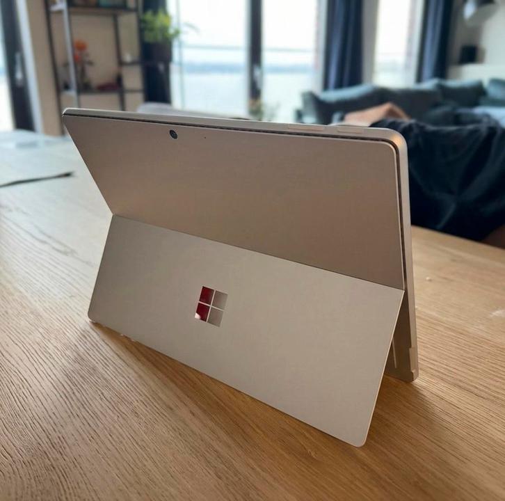 Microsoft Surface Pro 11 - 32GB RAM - 1TB SSD, Computers en Software, Windows Tablets, Zo goed als nieuw, Ophalen