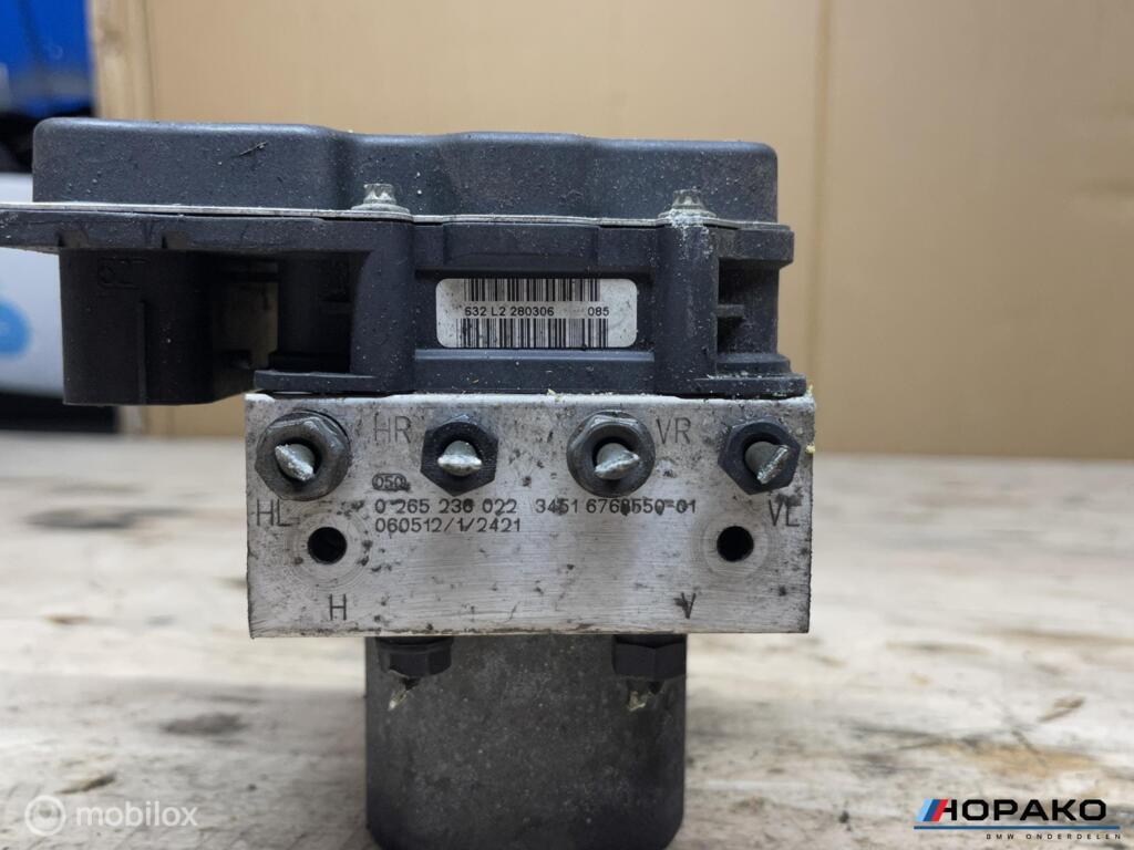 ABS pomp BMW 5 serie E60 E61 | 3451677574001, Auto-onderdelen, Remmen en Aandrijving, Gebruikt, Einsteinlaan 5 rijswijk, Bmw, Ophalen of Verzenden