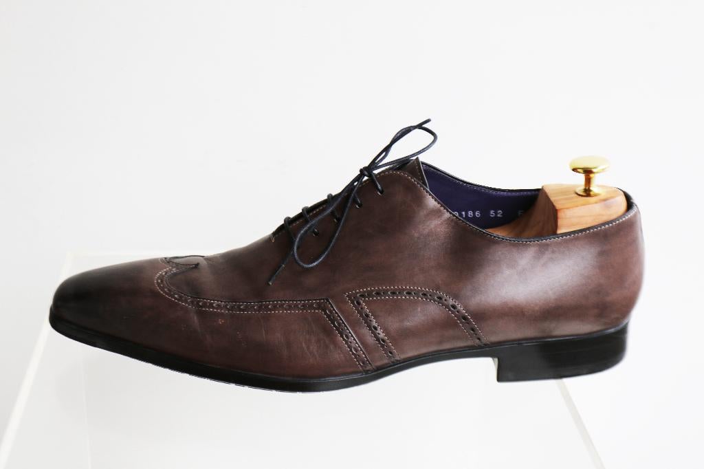 Fantastische taupe Santoni wingtip in maat 11 F = maat 45, Overige kleuren, Ophalen of Verzenden, Zo goed als nieuw, Santoni