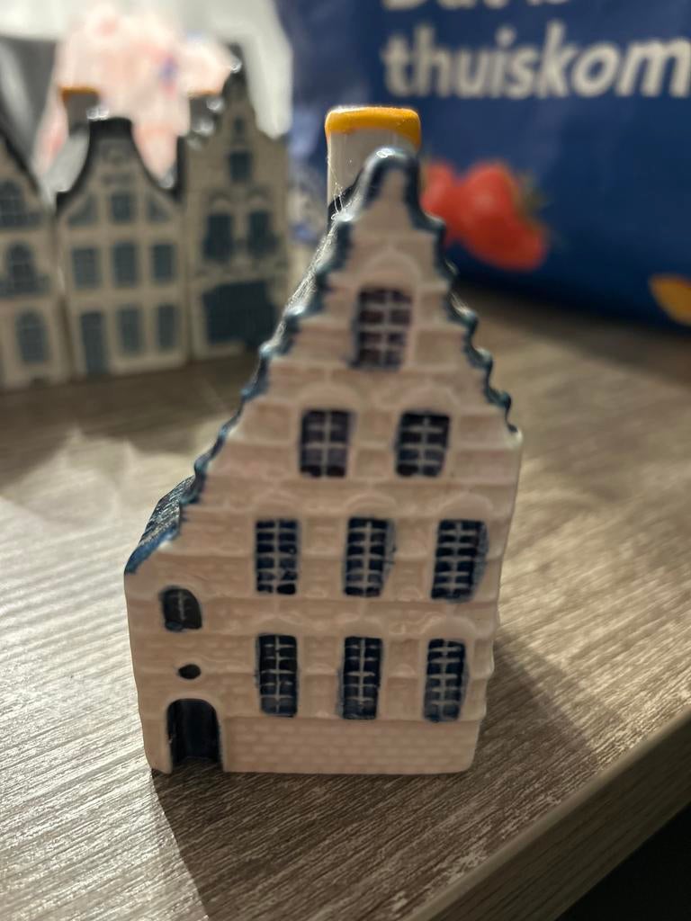 Bols Delfts Blauw Grachtenpandje - Royal Distilleries Hollan, Antiek en Kunst, Ophalen of Verzenden