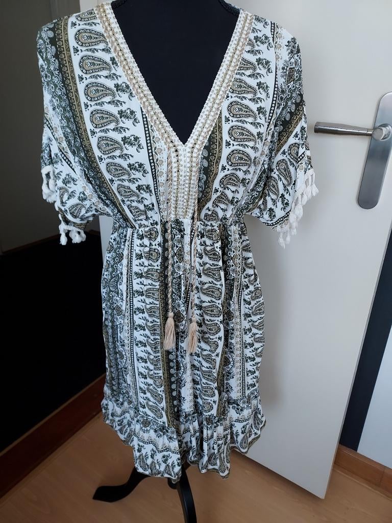 Zomerse Kaftan Jurk met Paisley Print en Kwastjes, Kleding | Dames, Jurken, Maat 38/40 (M), Overige kleuren, Ophalen of Verzenden