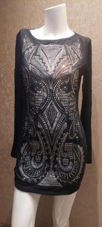 Lange top met studs, Kleding | Dames, Tops, Ophalen of Verzenden, Zo goed als nieuw, Zwart, Korte mouw