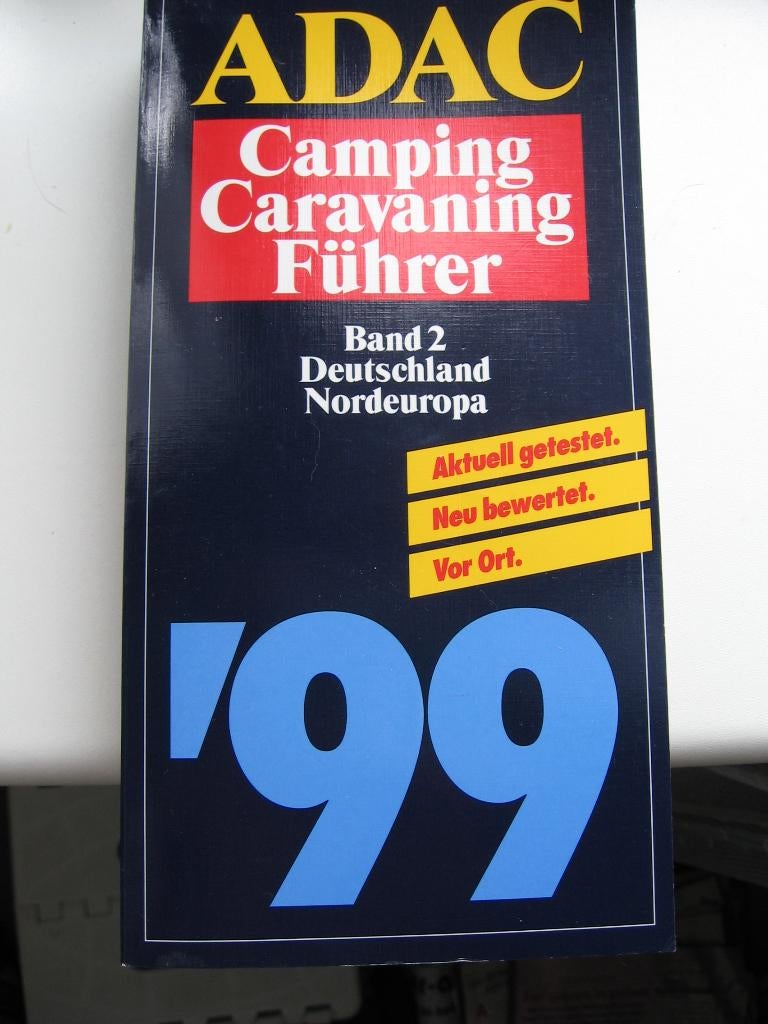 Campinggids ADAC 1999  ADAC Camping Caravaning Führer 1999, ADAC, Europa, Ophalen of Verzenden, Campinggids
