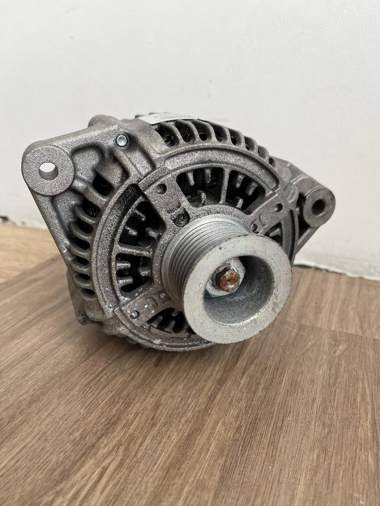 Dynamo voor o.a. Jaguar XJ6, XJ8, XK8 1996-2005, Auto-onderdelen, Ophalen, Gebruikt, Jaguar