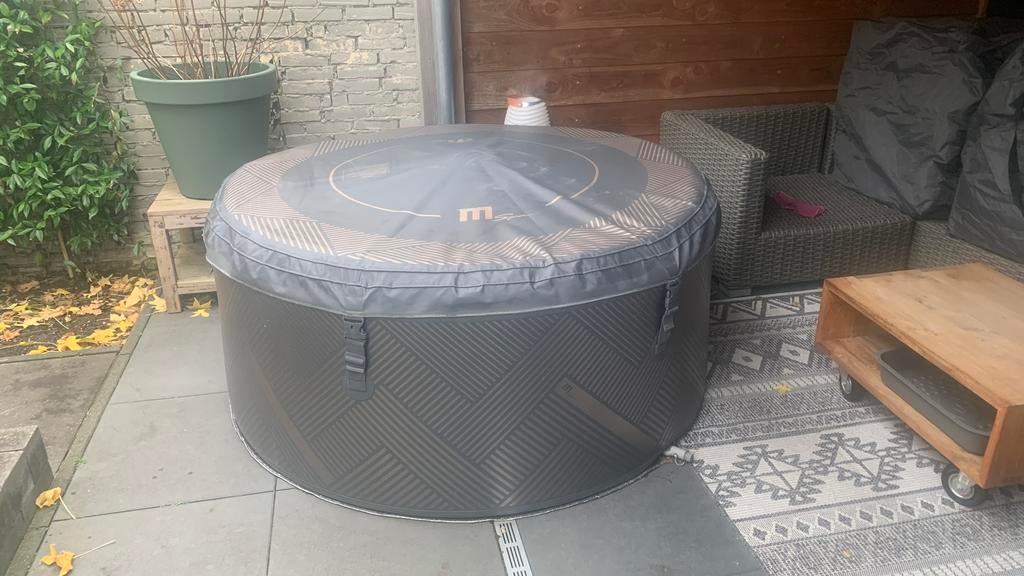 Mspa mono jacuzzi 6 persoons, Ophalen of Verzenden, Zo goed als nieuw