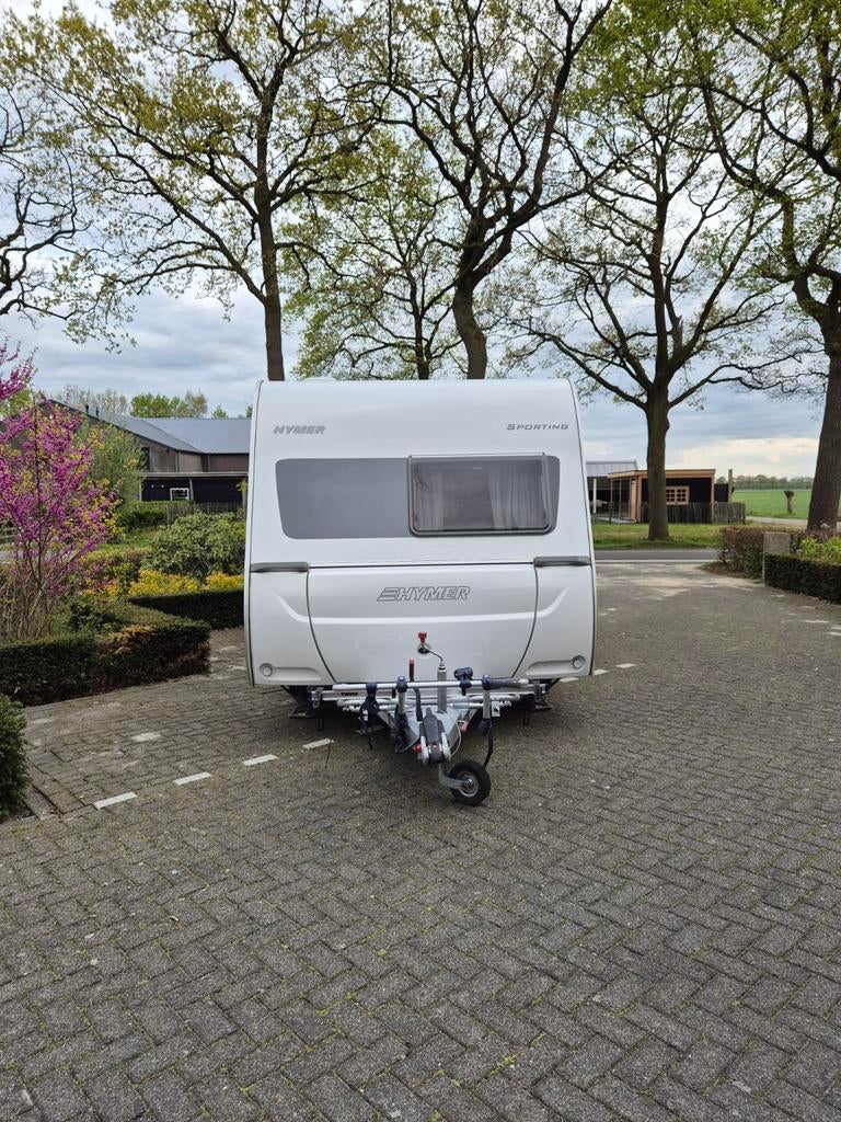 Eriba Hymer Sporting 2012, Frans bed, Particulier, 6 tot 7 meter, Eriba