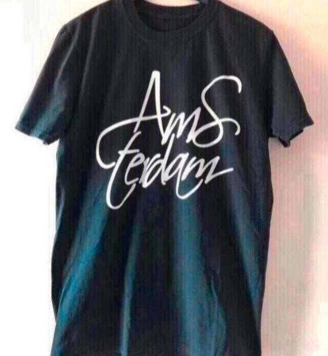 Zwart T-shirt met 'Amsterdam' opdruk, Kleding | Dames, T-shirts, Maat 38/40 (M), Zwart, Ophalen of Verzenden, Korte mouw