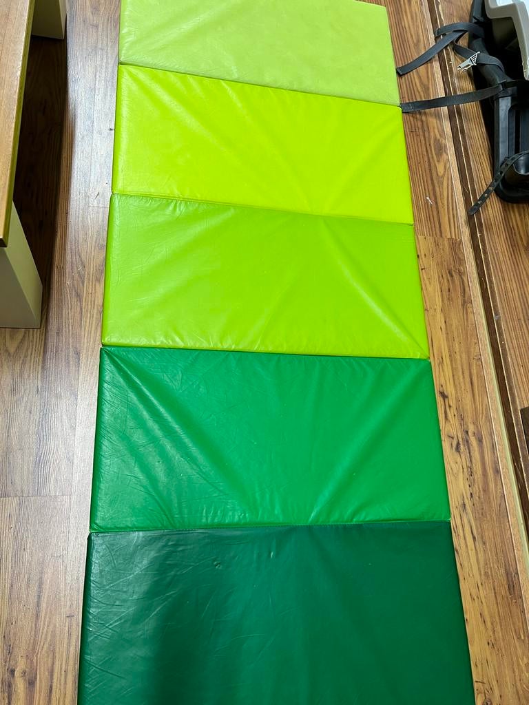 Opvouwbare fitnessmat - Groen, Sport en Fitness, Fitnessmaterialen, Ophalen, Gebruikt, Armen, Fitnessmat