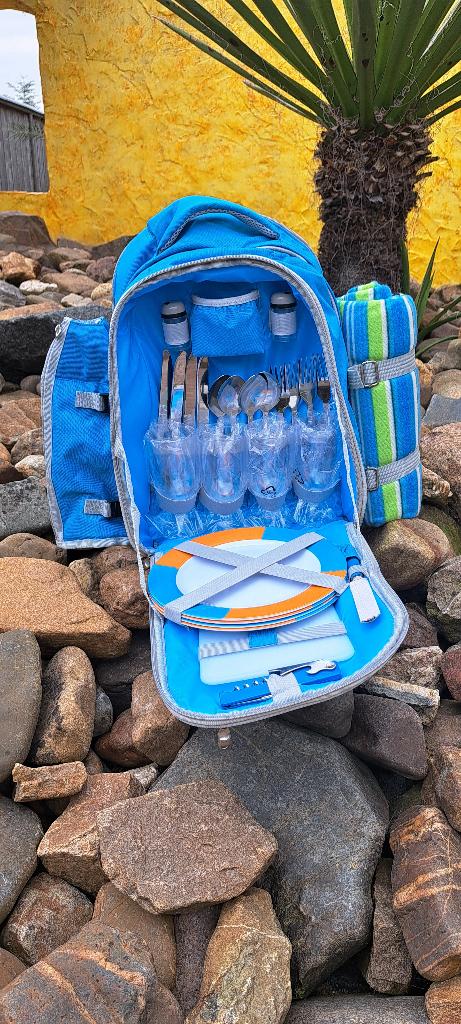 rugzak met picknickset, Hobby en Vrije tijd, Picknickmanden, Ophalen, Nieuw