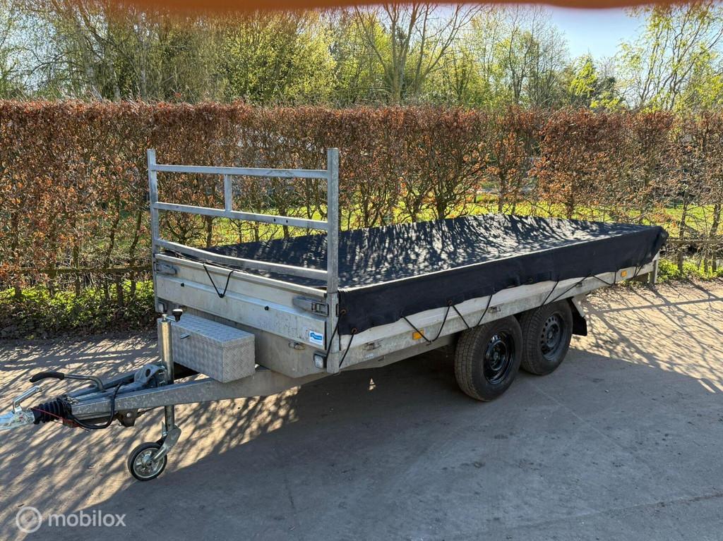 Hapert plateauwagen, 405x180cm, 2700kg, aanhangwagen
