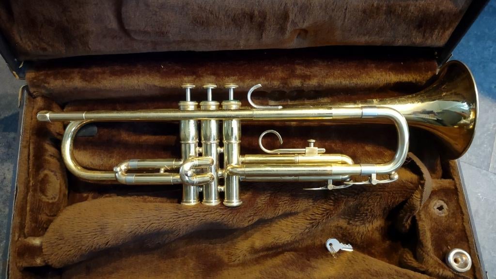 Gereviseerde Trompet (bes) Olds Ambassador, Muziek en Instrumenten, Ophalen, Gebruikt, Bes-trompet