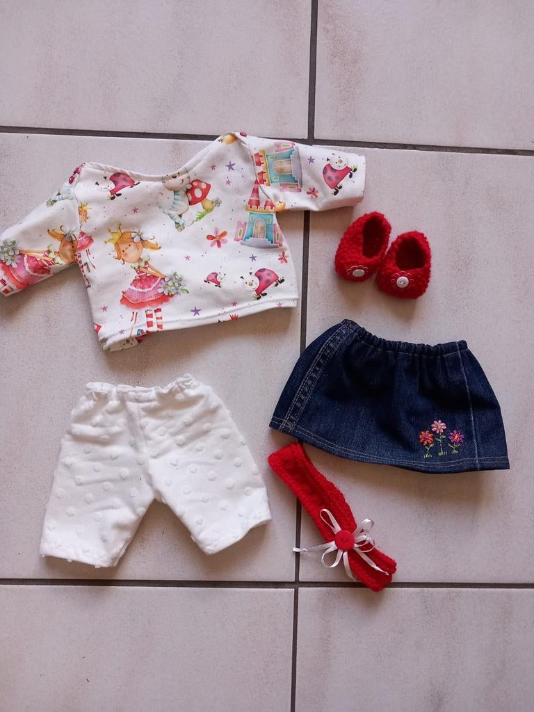 Zelfgemaakte poppenkleertjes voor pop 43 cm. 4 delig., Kinderen en Baby's, Speelgoed | Poppen, Ophalen of Verzenden, Nieuw, Babypop
