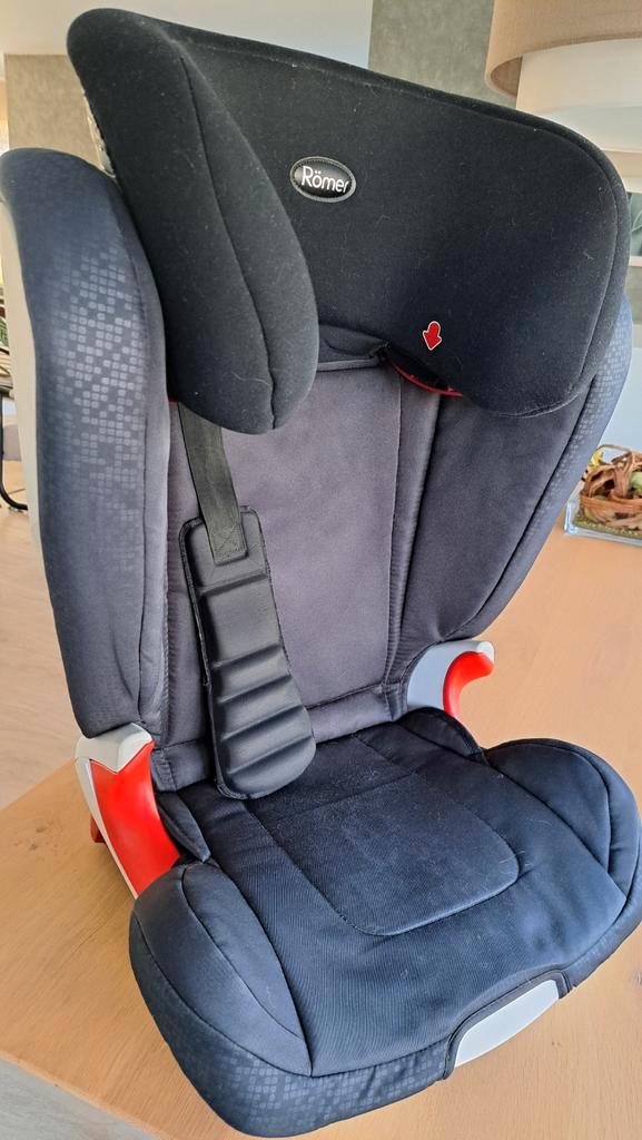 ** Römer Kidfix XP ECE R44/04 in prima staat, Kinderen en Baby's, Autostoeltjes, Gebruikt, Romer, 15 t/m 36 kg, Isofix, Verstelbare rugleuning