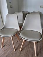6 Houten en Kunststof Eetkamerstoelen, Huis en Inrichting, Stoelen, Gebruikt, Scandinavisch, Grijs, Vijf, Zes of meer stoelen