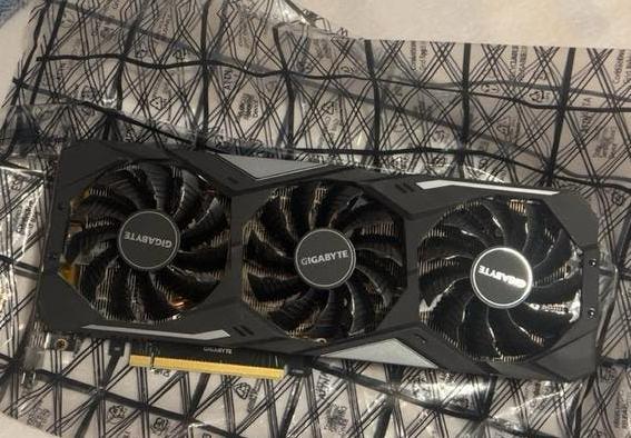 RTX 2070 Super Gigabyte 8GB, Computers en Software, Videokaarten, Gebruikt, Nvidia, PCI-Express 3.0, GDDR6, HDMI, DisplayPort