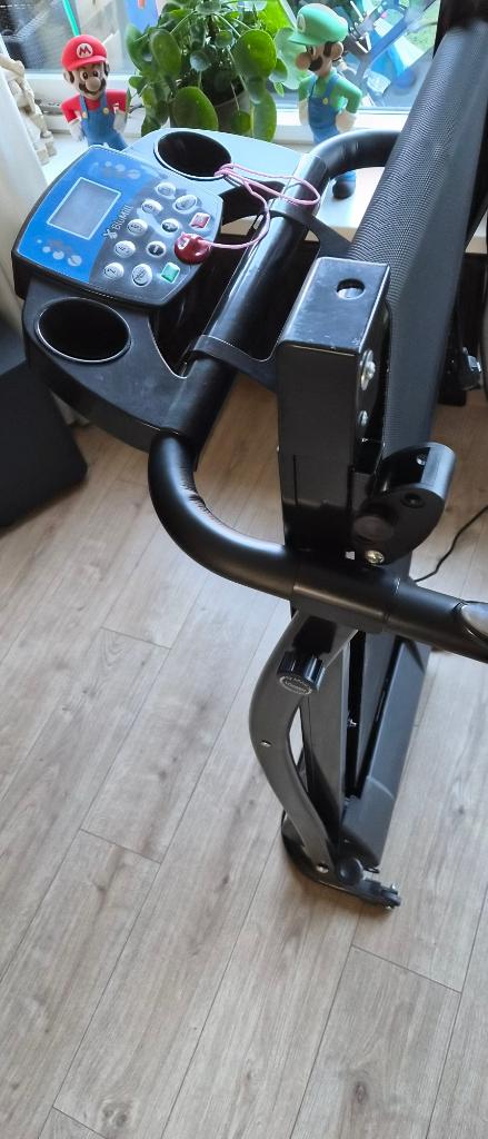 BluMill Loopband met Hellingfunctie . met App, Ophalen, Zo goed als nieuw, Metaal, Loopband