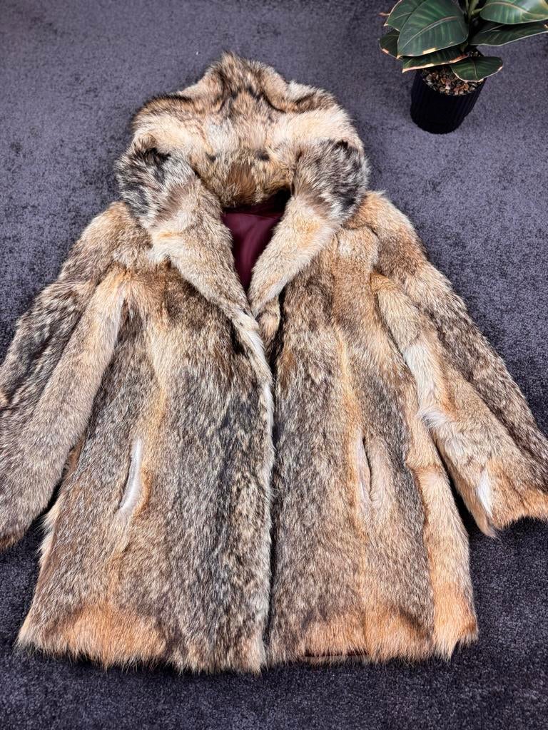 Prachtige coyote bont jas - Zeer goede staat!, Kleding | Dames, Jassen | Winter, Verzenden, Zo goed als nieuw, Maat 38/40 (M)