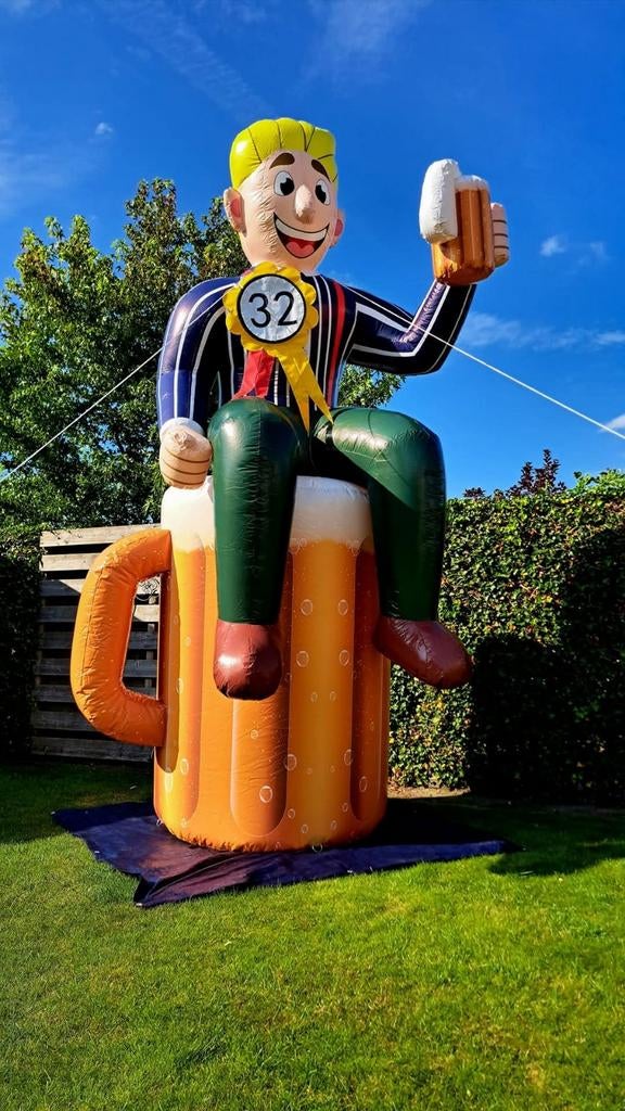 Opblaasbare abraham op bierglas te huur (1 t/m 99 jaar), Ophalen of Verzenden, Zo goed als nieuw, Abraham of Sarah