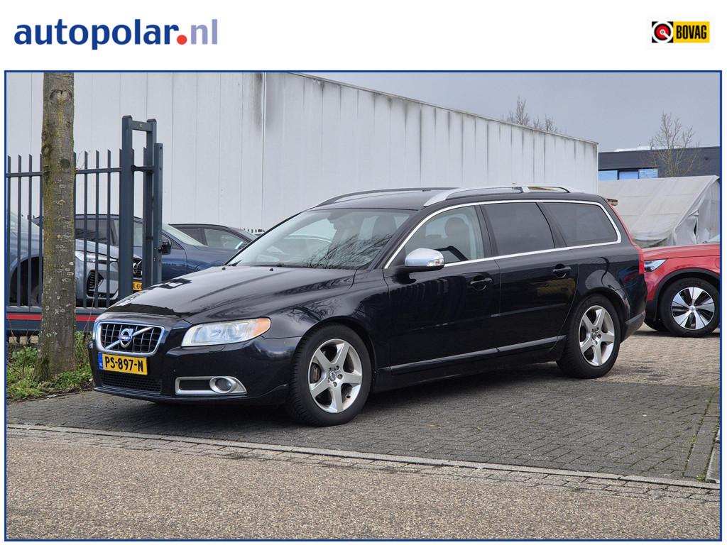 Volvo V70 2.4 D5 Summum Trekhaak/Leder/Cruise etc., Auto's, Volvo, Gebruikt, 2000 kg, Zwart, Diesel