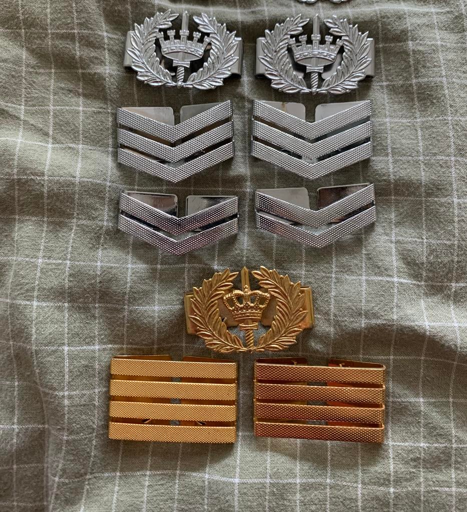 Metalen rangen militaria RP/GP, Verzamelen, Militaria | Algemeen, Ophalen of Verzenden, Marechaussee, Nederland, Embleem of Badge