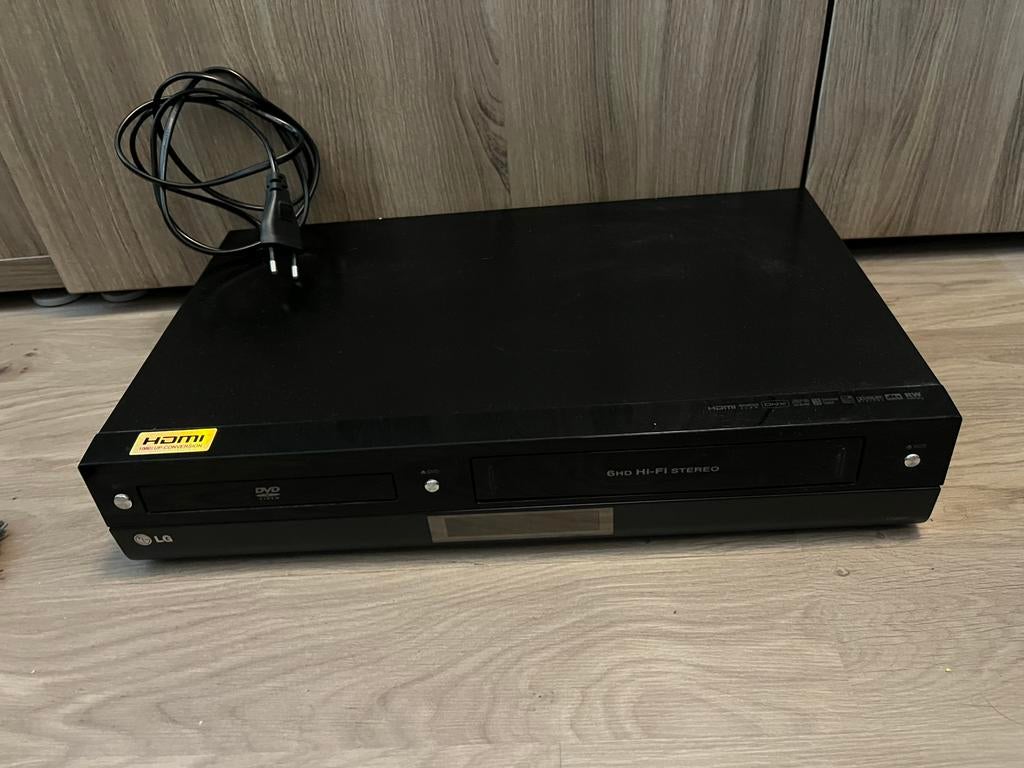 Video recorder, Ophalen, Zo goed als nieuw