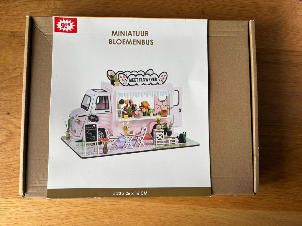 Miniatuur bloemenbus, Ophalen of Verzenden, Nieuw