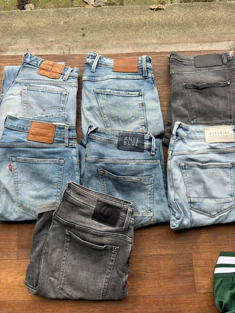 Partij spijkerbroeken oa Levi’s501, Levi’s 512, zara, replay, Kleding | Heren, Spijkerbroeken en Jeans, Ophalen of Verzenden, Gedragen