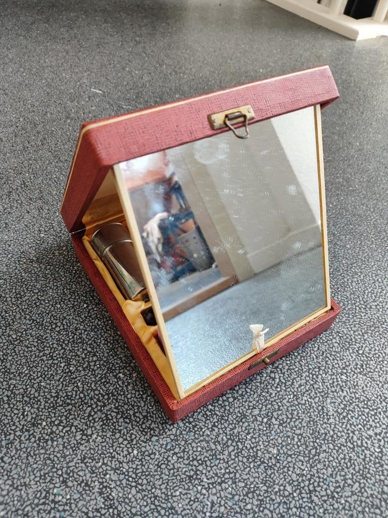 Vintage Scheerdoos met Spiegel en Complete Set, Ophalen of Verzenden