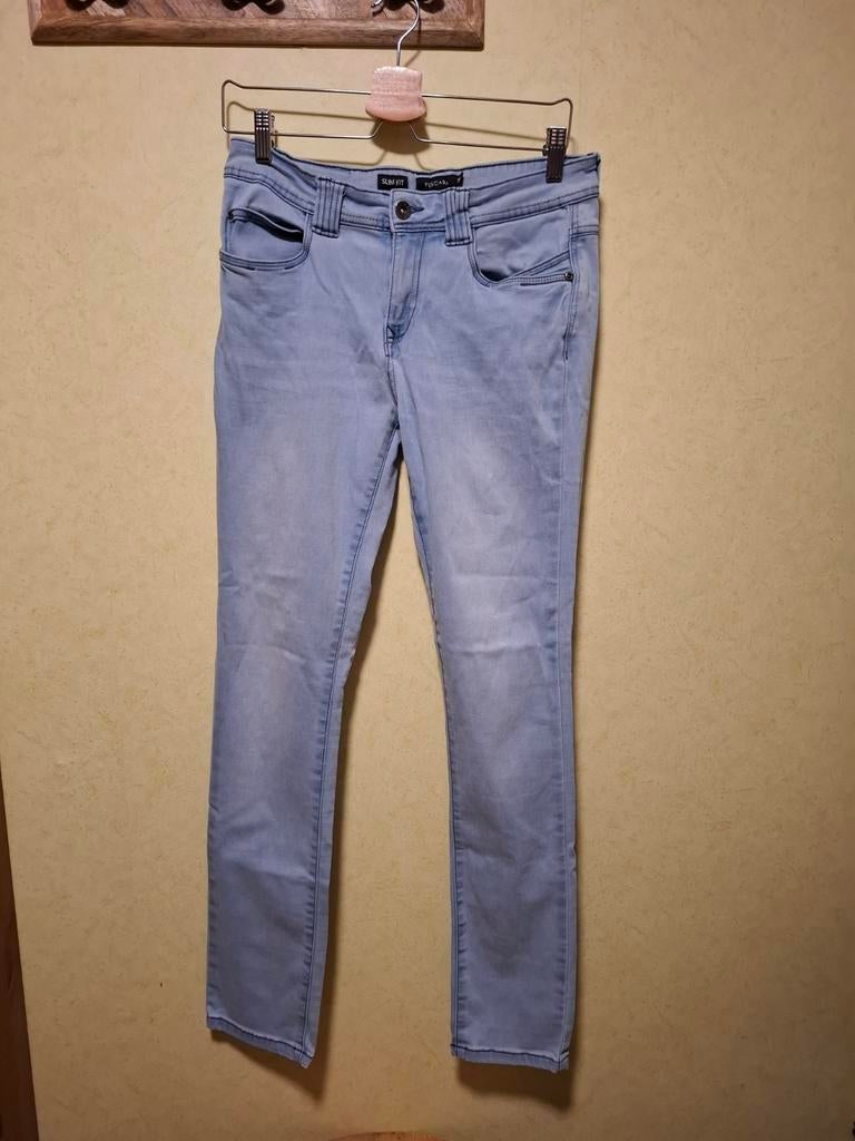 Pescara lichtblauwe slim fit jeans maat 36, Kleding | Dames, Spijkerbroeken en Jeans, Blauw, Pescara, Ophalen of Verzenden, W28 - W29 (confectie 36)