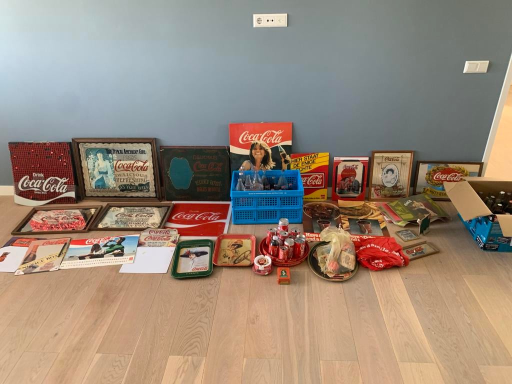 Grote collectie van Coca-Cola memorabilia, Verzamelen, Ophalen, Gebruikt, Overige typen