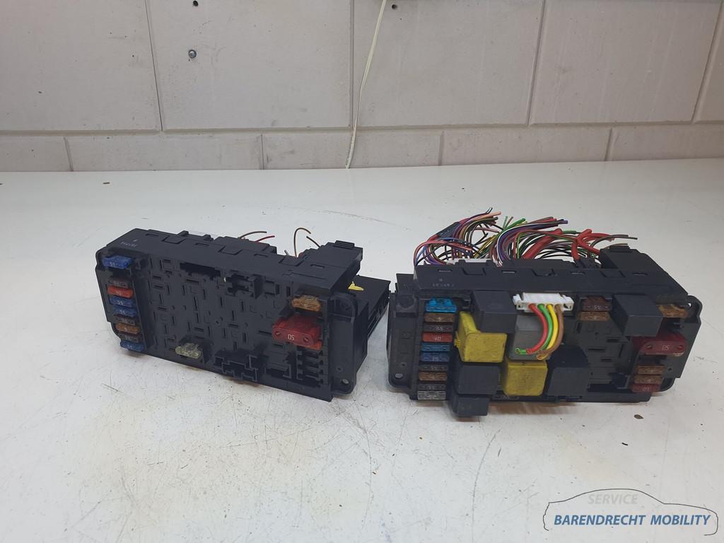 Zekeringkast SAM module W203 W209 C klasse CLK Mercedes 0025, Auto-onderdelen, Gebruikt, Mercedes-Benz AG, Mercedes-Benz, Ophalen of Verzenden
